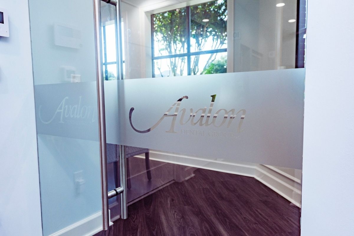 Avalon Dental Group Sugarland Front Door